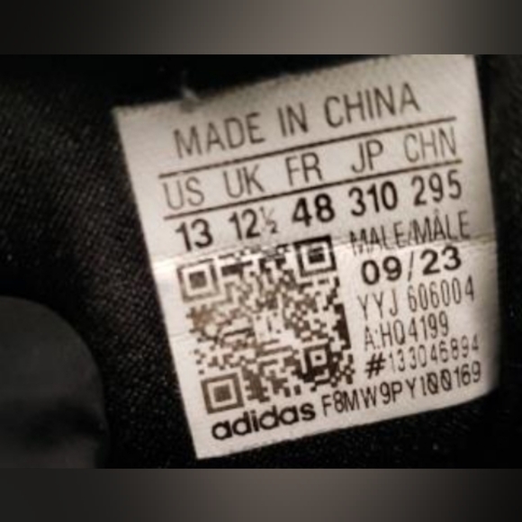 Adidas Men's UltraBOOST 1.0 DNA Sneakers Size 13 MSRP $180 - Picture 11 of 12